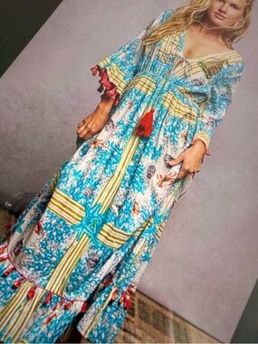 👀 💙POL Bohemian Print Tassel Trim Maxi Dress